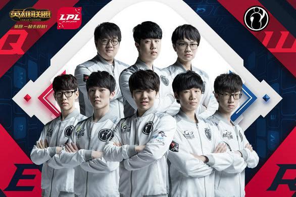 烈的比赛中 烈的比赛中