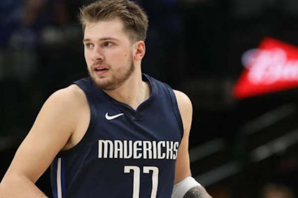 经抢救无效 经抢救无效