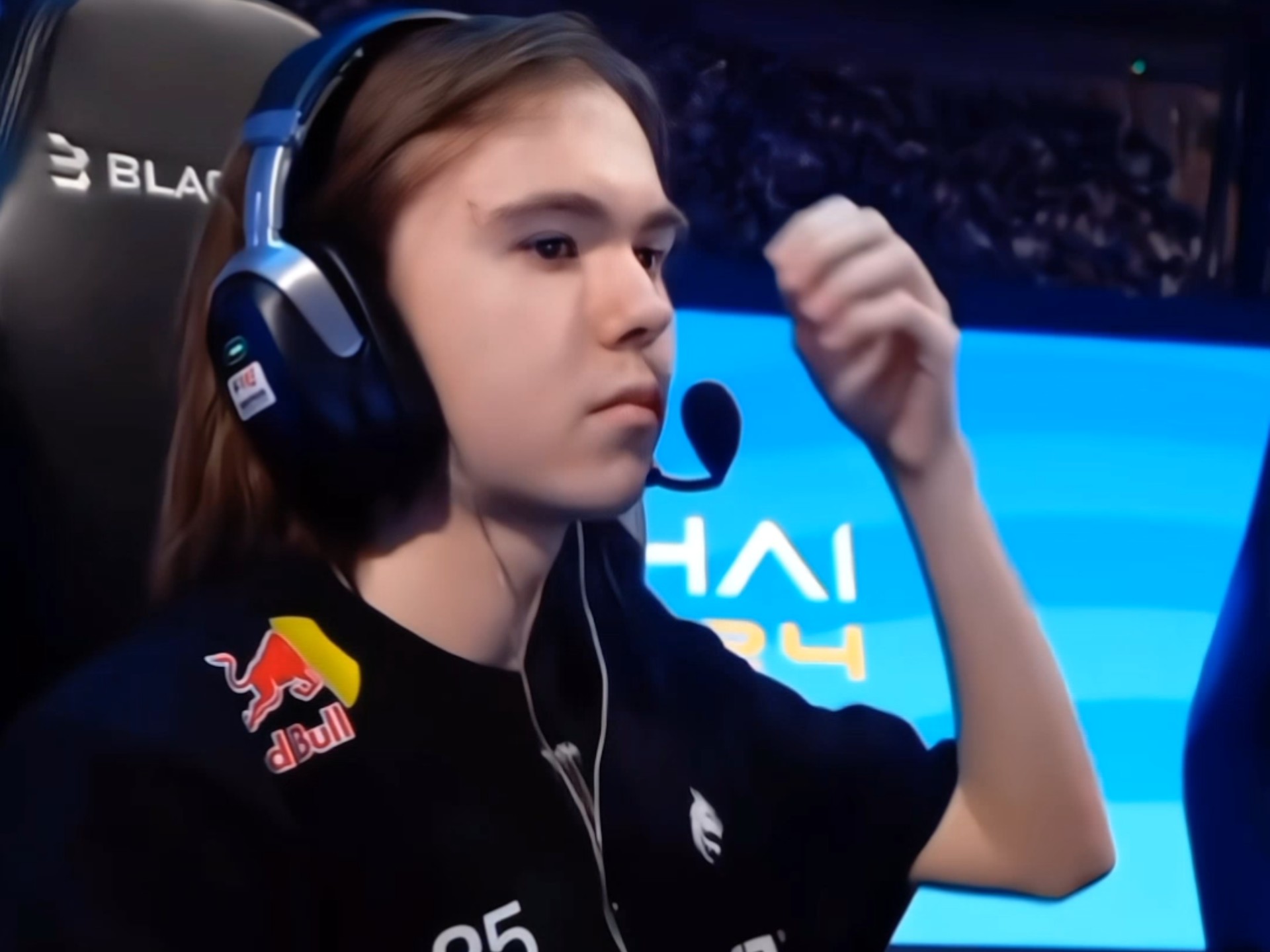 瞬间化为乌 瞬间化为乌