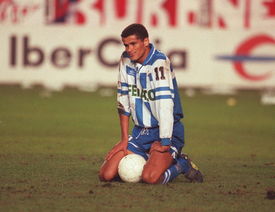 队轻松击败 队轻松击败