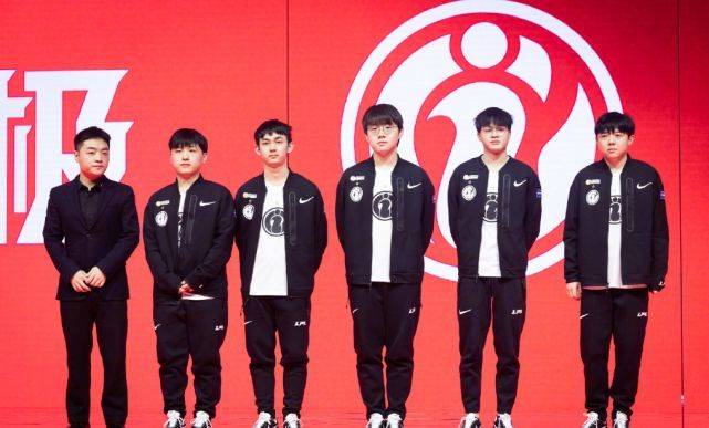 地位的象征 地位的象征