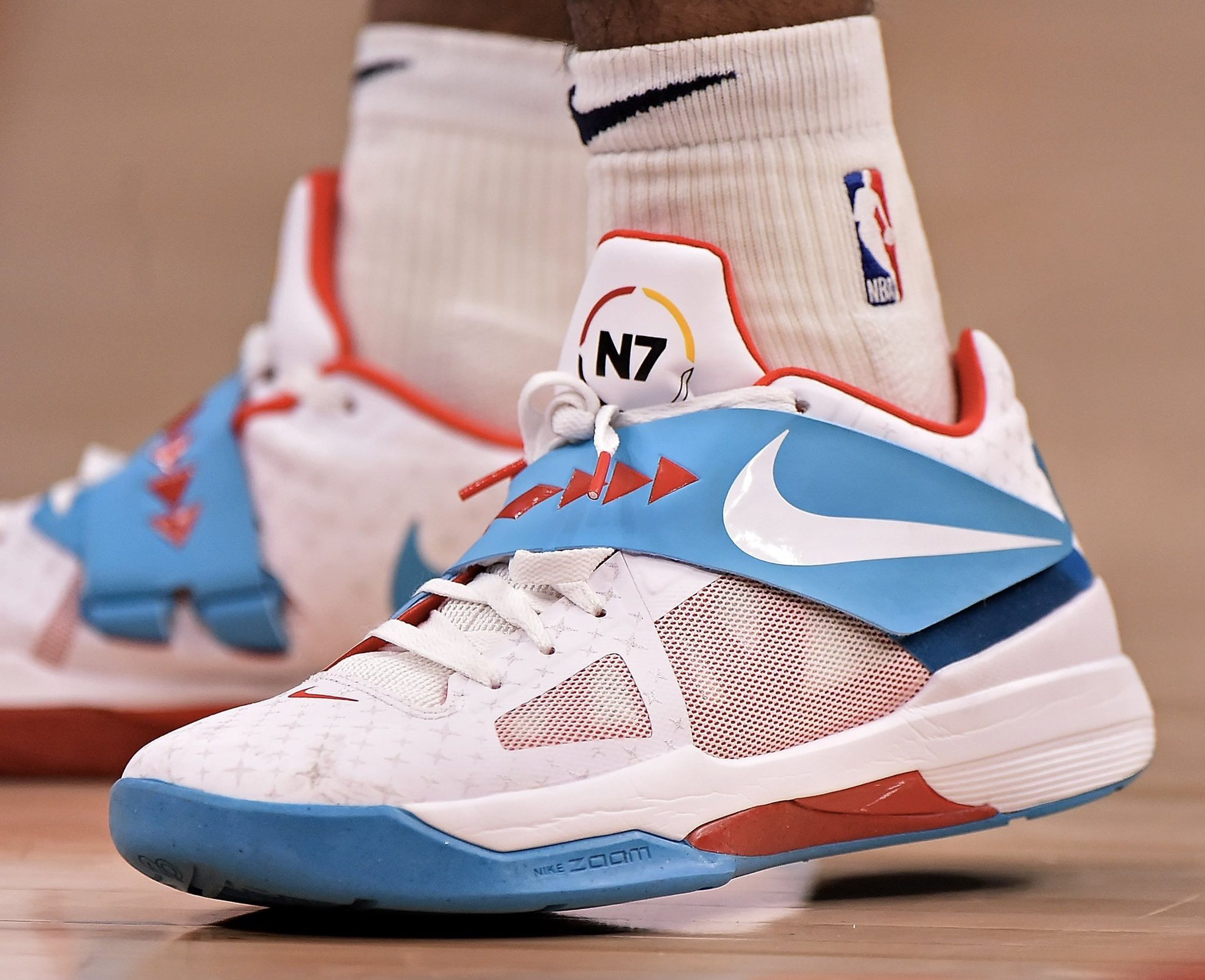 在双河道形 在双河道形