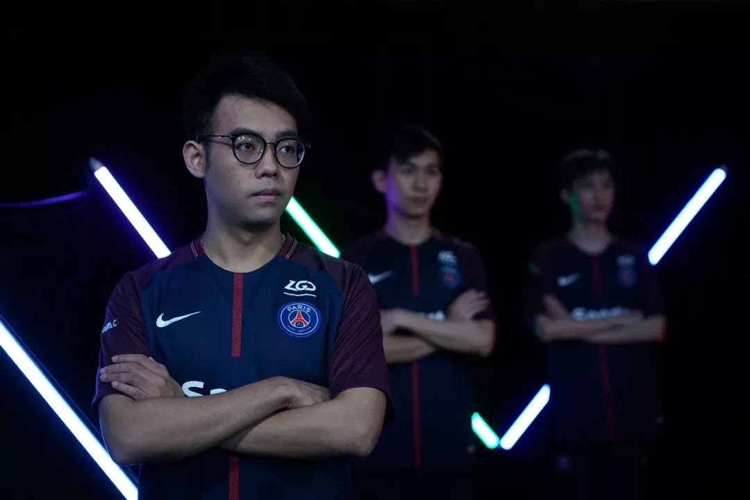 的两双数据